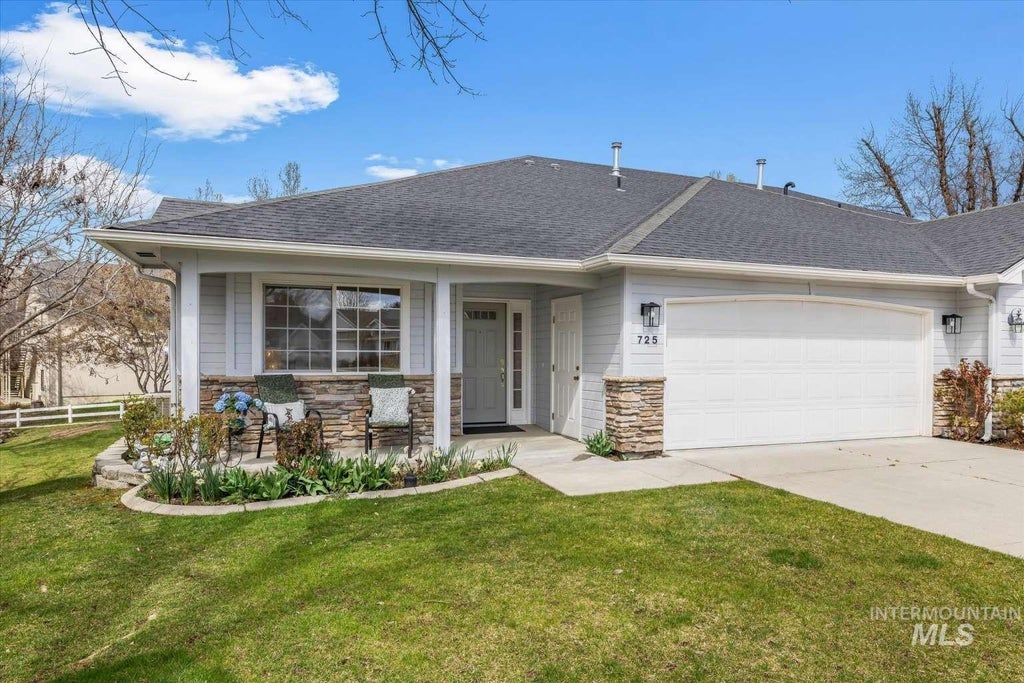 725 N Eagle Rd, Eagle