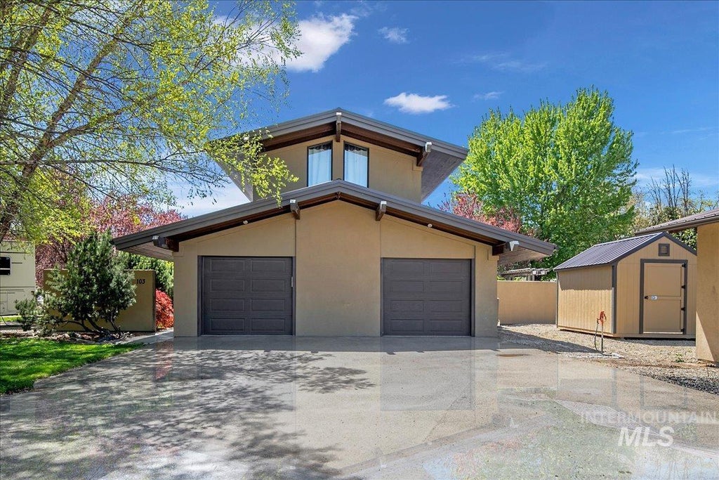 101 / 103 Minot Street, Middleton