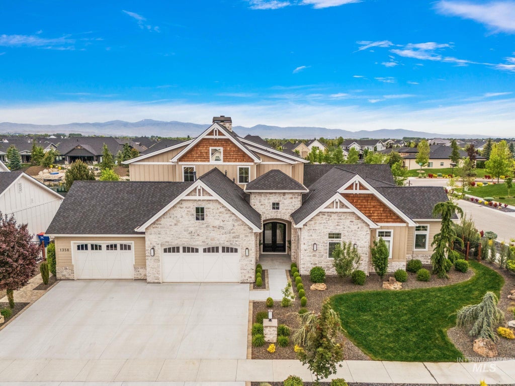 1358 N Morehouse Ave, Eagle