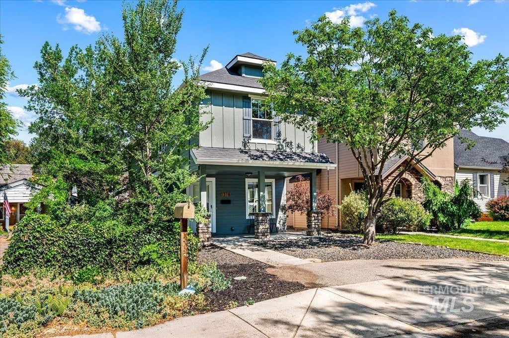 1318 S Grant Ave, Boise