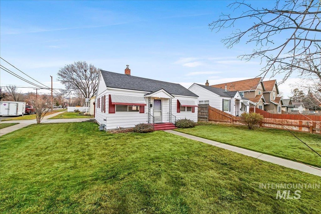 1302 S Michigan Ave, Boise