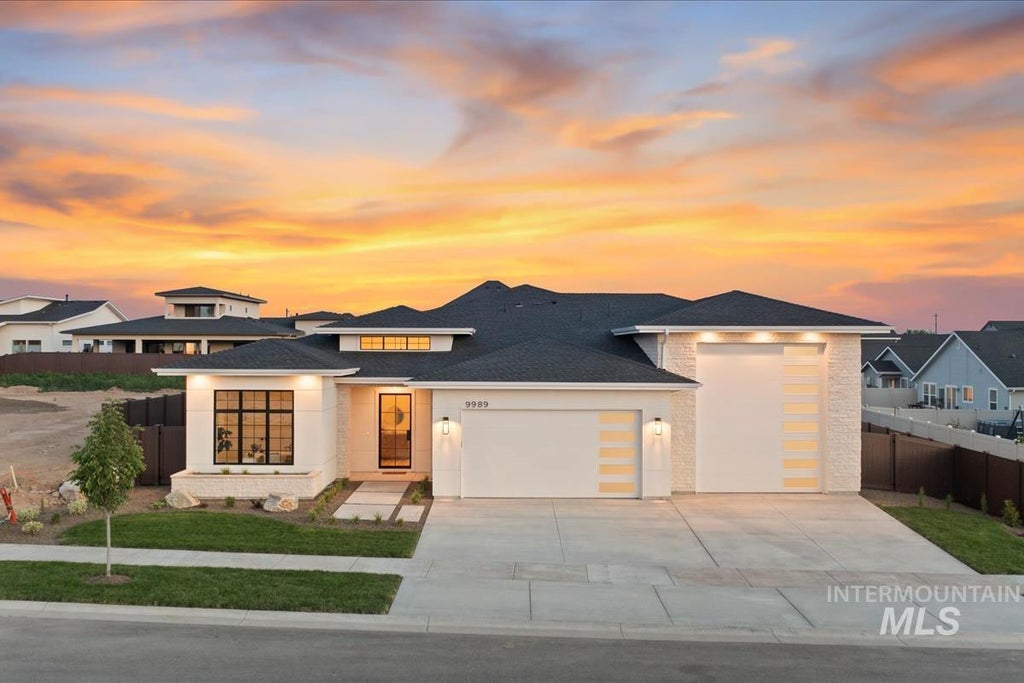 9989 W Bouvardia St, Star